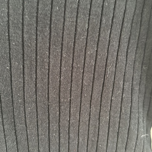 Black knitted short dress with long sleeve - Picture 2 of 2